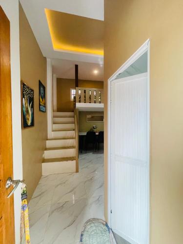 Zenhouse Calayo in กาลาโย