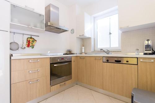 Apartment LILY-close to the beach in วันตาชิชิ