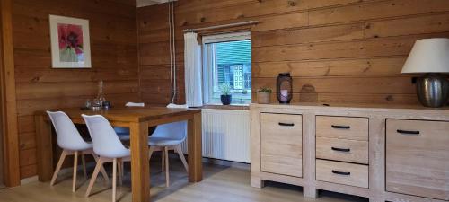 Comida y bebida, Het Zwaluwnest 69 in Lisse