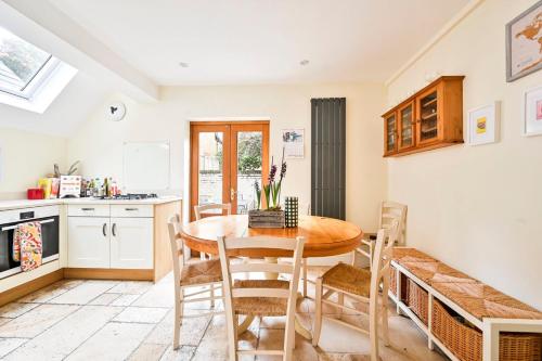 GuestReady - Charming family retreat in London chambre d'hôte Hammersmith