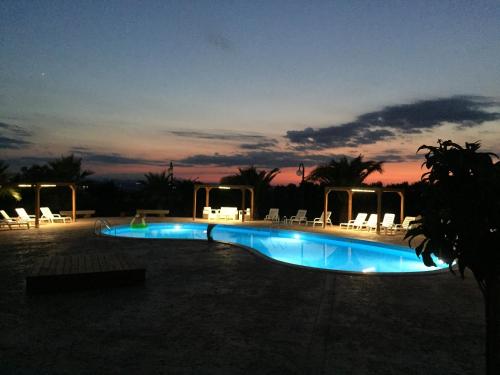 Peldbaseins, Masseria Casacapanna in Chieuti
