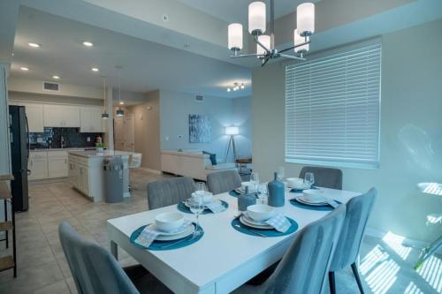 3171 - 203 Lake View Condo Free Pet Fee Under 25Lbs