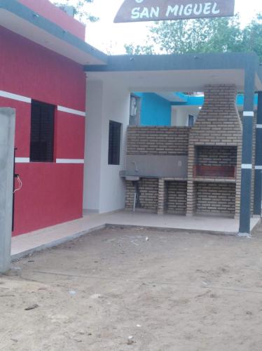 Vista exterior, cabaña san miguel (cabana san miguel) in Ayolas