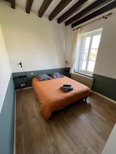 4 double beds, 6 twin beds