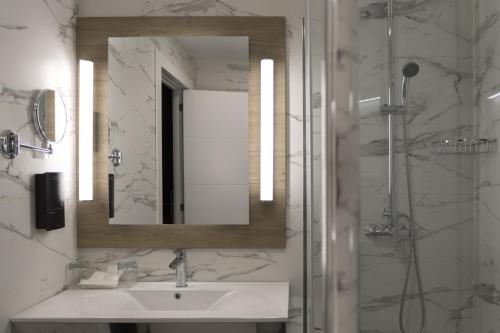 Petit Palace Chueca - image 8