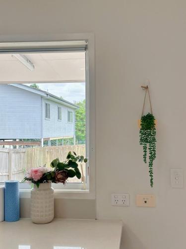 Cityside retreat by QEII & QSAC