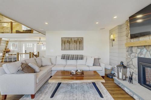 Big Birch on Little Sebago Lake Big Birch on Little Sebago Lake