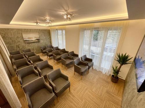 Hotel Bartoš - image 10
