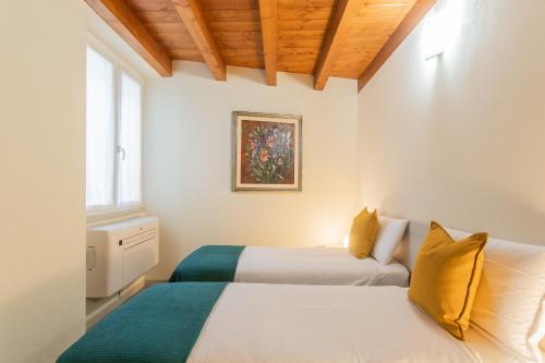Domus in Como by Rent All Como, Côme (photo 4)