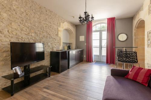 Château Pellisson - image 12