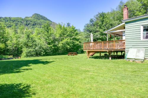 Hunter Home with Fire Pit and Yard On Main Street! - image 13
