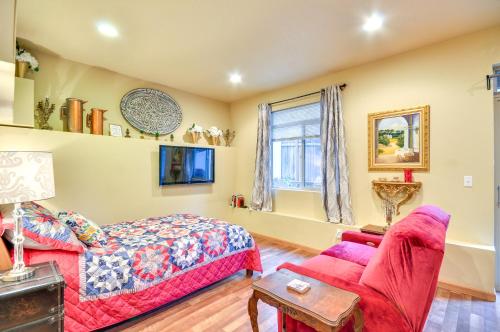 Inviting Studio w/ Patio, 15 Mi to Portland! in Hazel Dell North (WA)