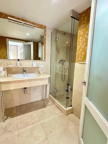 The Zentral Suites & Apartments, Seville (photo 10)
