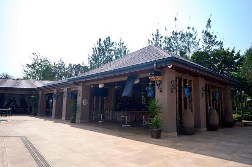 ผับ/เลาจน์, Tagidor Garden Resort And Spa in บานา