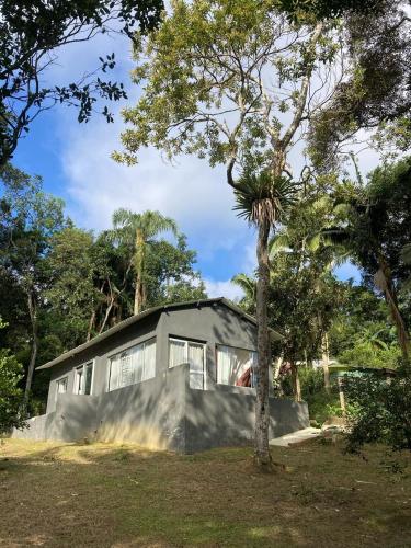 Chalé Frente Represa