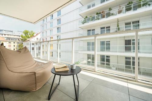 Stylowy Apartament z Balkonem i Wanną by Noclegi Renters, Breslau (Foto 5)