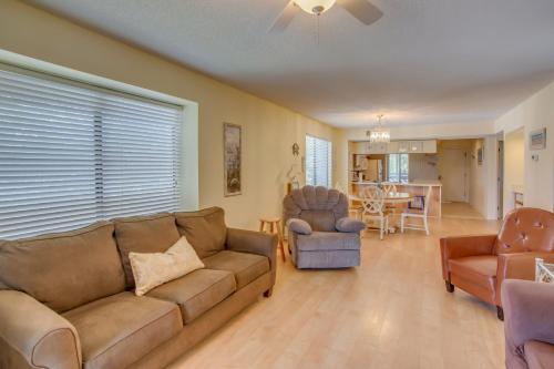 Myrtle Beach Resort Condo 3 Blocks to Ocean! - image 7