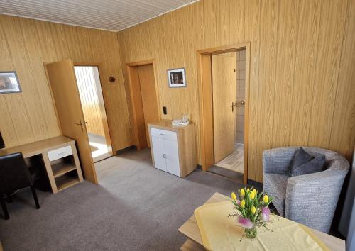 Hotel-Pension Am Kirschberg - image 13
