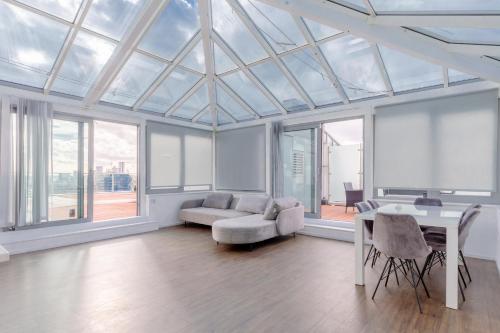 Modern 2-bedroom Waterfront flat with views of the O2, Londýn (fotografie 2)