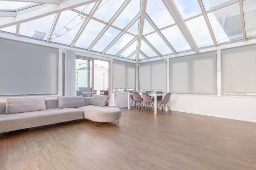 Modern 2-bedroom Waterfront flat with views of the O2, Londýn (fotografie 9)