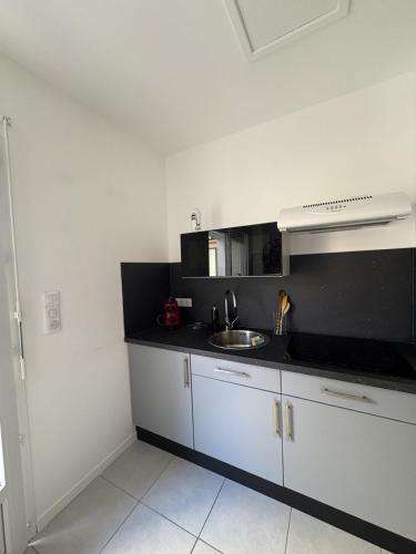 Appartement moderne centre du Cres near Le Ptit'B