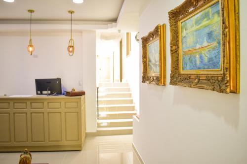 Hotel Cafe Cafe Avenida in Armenia