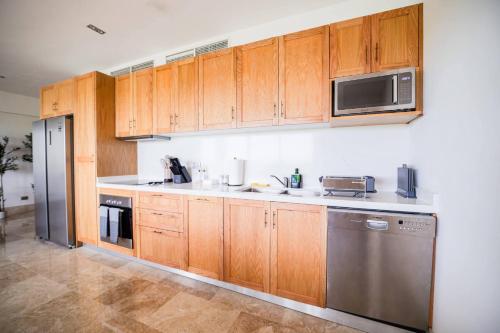 La Amada Residences Private Beach Getaway with Pools & Gym, Cancún (photo 10)