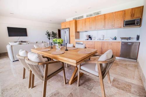 La Amada Residences Private Beach Getaway with Pools & Gym, Cancún (photo 11)