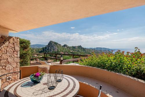 Violetta Nellie Sardinia Unlimited Violetta Nellie Sardinia Unlimited