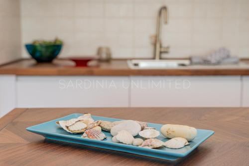 Violetta Nellie Sardinia Unlimited Violetta Nellie Sardinia Unlimited