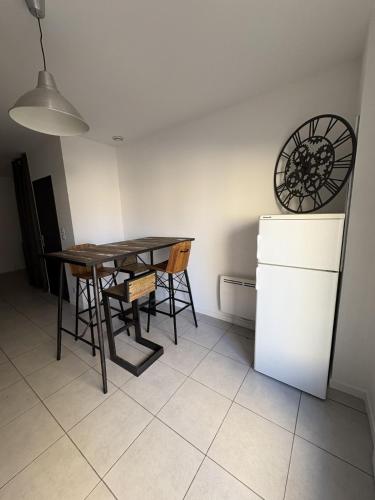 Appartement moderne centre du Cres near Le Ptit'B
