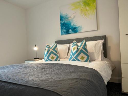 Linen Loft Apartments, Olympia Arcade, High Street, Kirkcaldy, KY1 1QF in Kirkcaldy Central