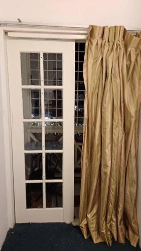 Netasha holiday inn Netasha holiday inn