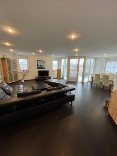 Butterfly Residence,165m2 Spacious Apartment with 4 Free Parking Spaces,Playground and Gym, Bratislava (foto 2)
