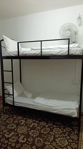 Netasha holiday inn Netasha holiday inn