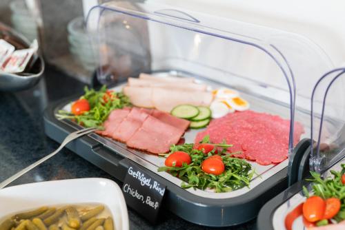 Hotel-Café-Galerie - image 7