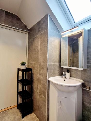 Top floor in the middle of town - Great beds Top floor in the middle of town - Great beds