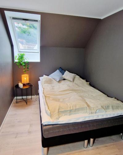 Top floor in the middle of town - Great beds Top floor in the middle of town - Great beds