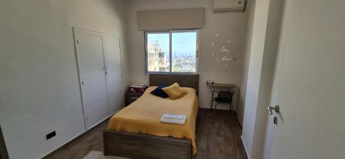 Stylish 2 Bedroom Apartment - image 3