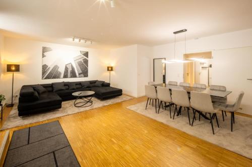 100qm2, Superior Suite, 7 Beds, Rain Shower, Berlin