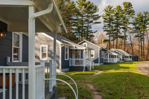 外部景觀, Perch Cottages #15 - Mountain Views, Sauna, Private Creek Access in 尚達肯 (NY)