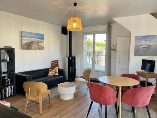 Maison rénovée à Agon-coutainville proche de la mer, classé meublé de tourisme 3 étoiles gîte à louer Agon-Coutainville
