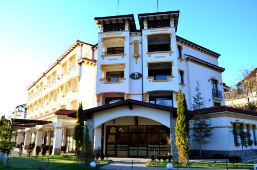 . Hotel Paradise