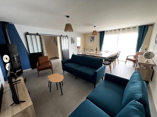 maison familiale 14 personnes in Les Ponts-de-Ce