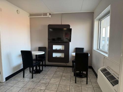 Motel 6-Joliet, IL - I-80 in Joliet, USA