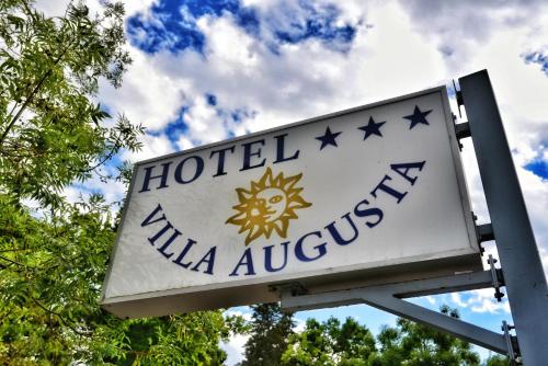 Hotel Villa Augusta in Grado