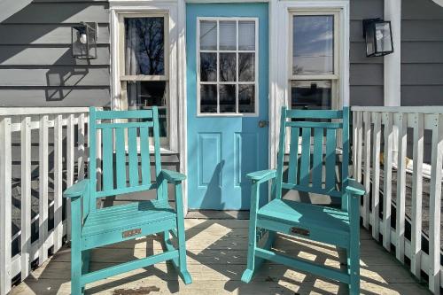 Grove Place Beach Bungalow in West Haven (CT)