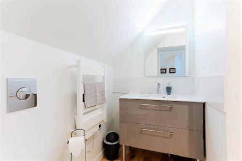 Chambres indépendantes de charme à proximité d'Amboise (Chambres independantes de charme a proximite d'Amboise) in Poce Sur Cisse