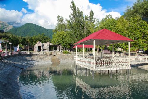 Narin Qala Resort in 舍基
