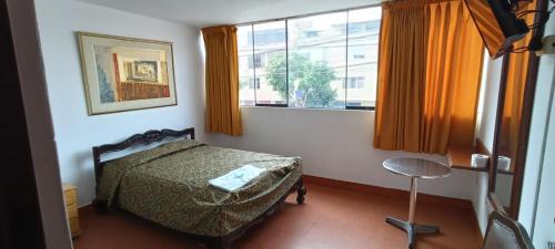 Hostal Cesar Alberto